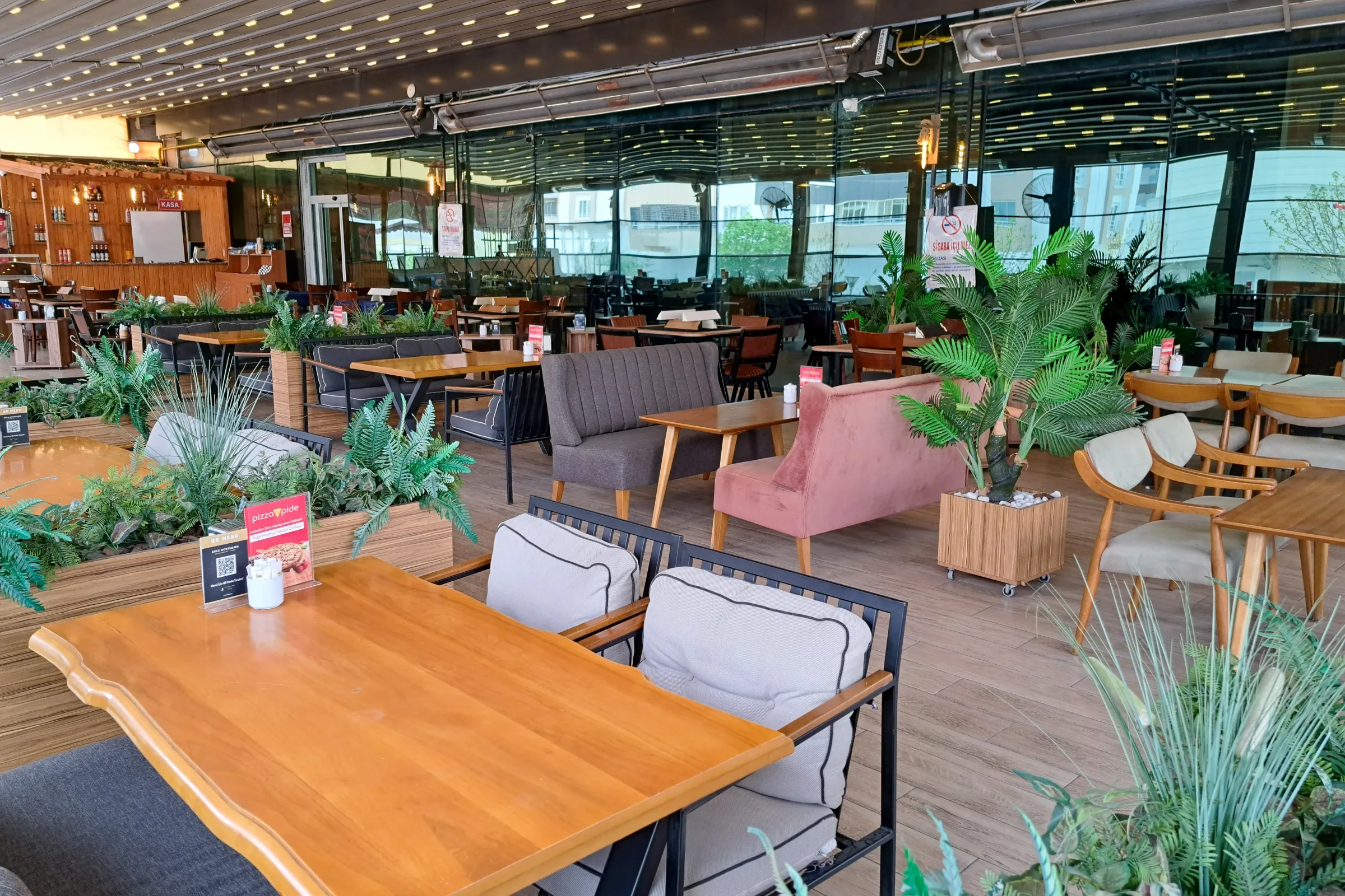 Cafe